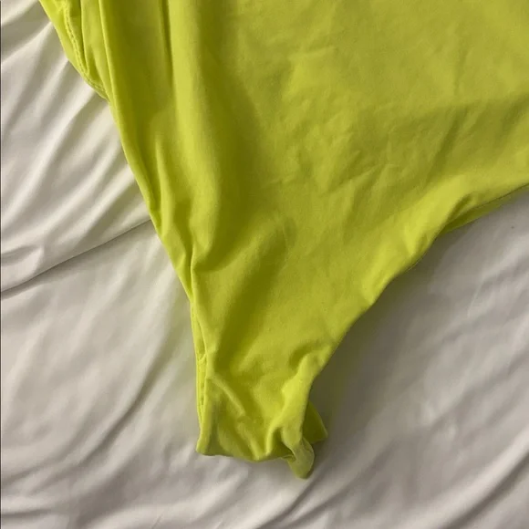 Skims fits everybody square neck bodysuit - Picture 3 of 6